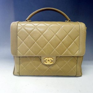 シャネル マトラッセ ラムスキン ハンドバック