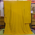 6振袖(無地 刺繍世田谷の振袖の買取例