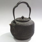 龍文堂造　鉄瓶　岩肌　道安形　銅蓋星摘1